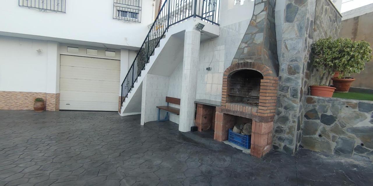Villa Del Carmen Almayate Alto Kültér fotó
